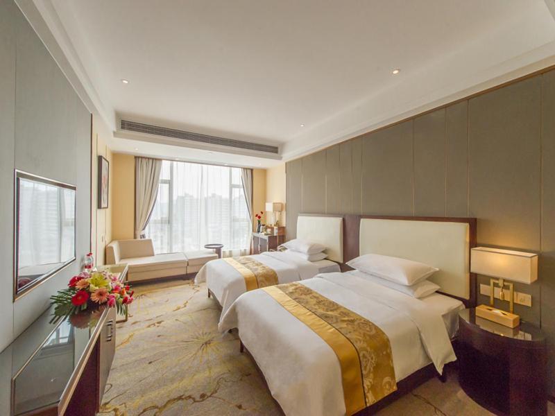 Vienna International Hotel Diecai Wanda High Speed ​​Rail Station Guilin Exterior photo